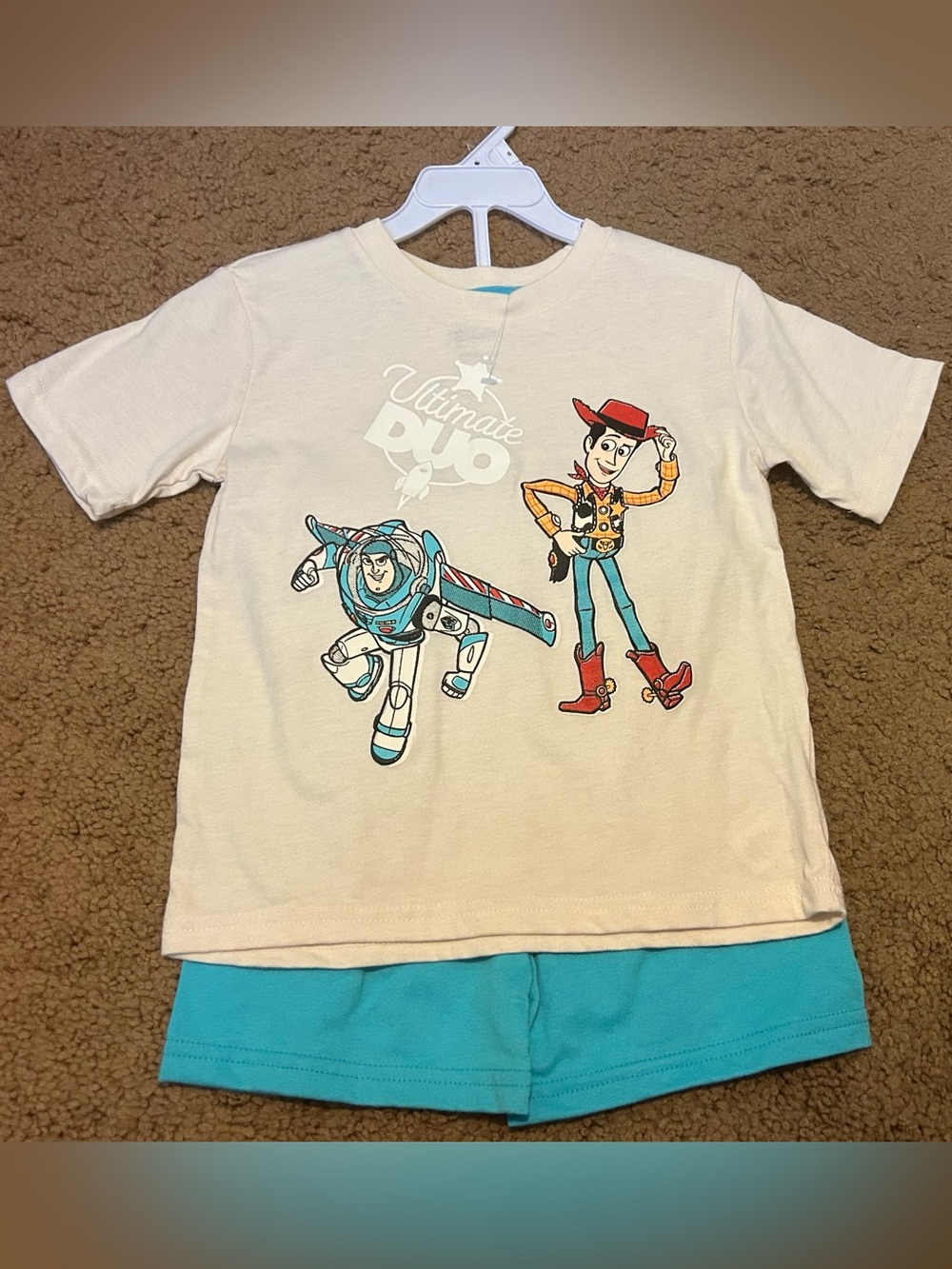Toy Story Shirt & Shorts Set NWOT Size 6  Woody Buzz & Aliens